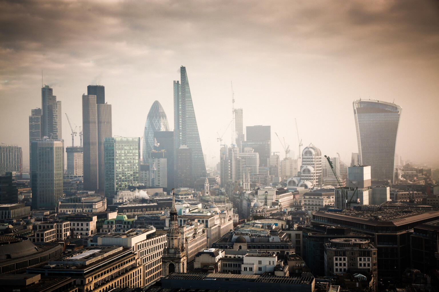 blog-fincrime-skyline